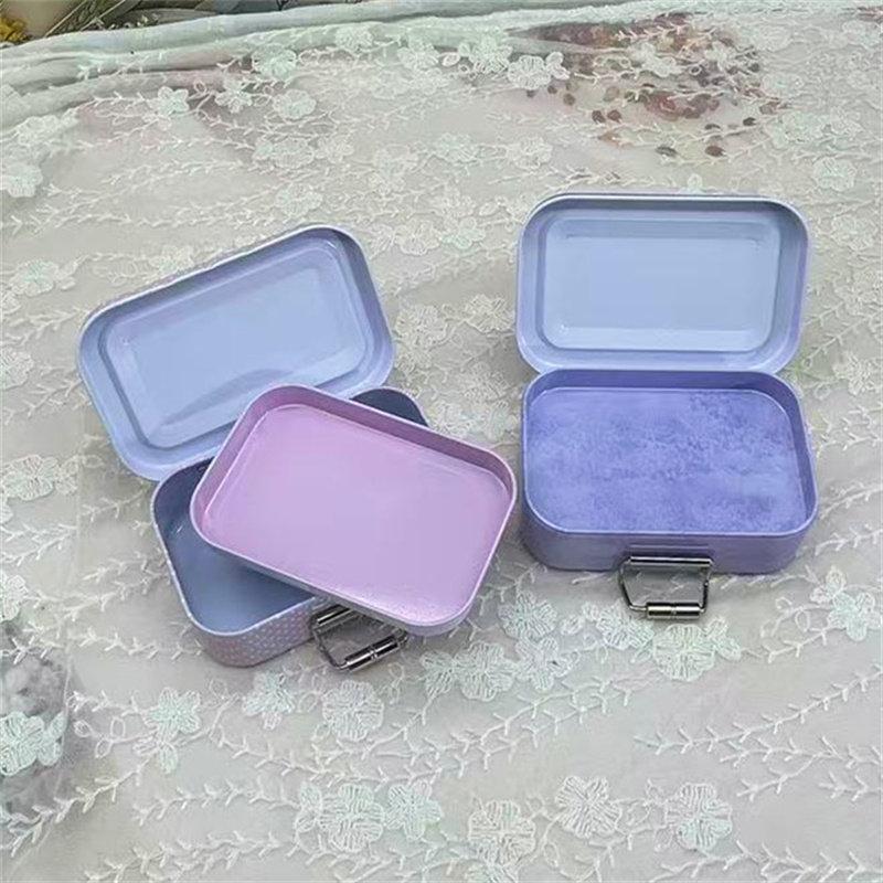 علبة تخزين معدنية عتيقة الطراز - مراجعة Food Storage Metal Box وسعره